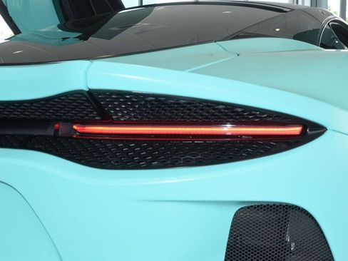 Used 2022 McLaren GT RWD image 22