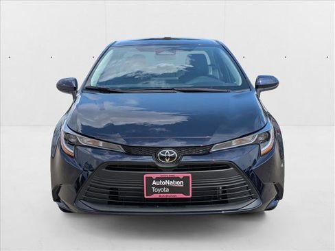 New 2025 Toyota Corolla LE image 6