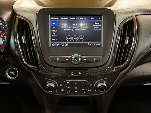 Used 2022 Chevrolet Equinox RS image 30