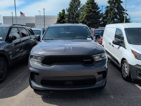 Used 2024 Dodge Durango GT AWD/4WD image 6