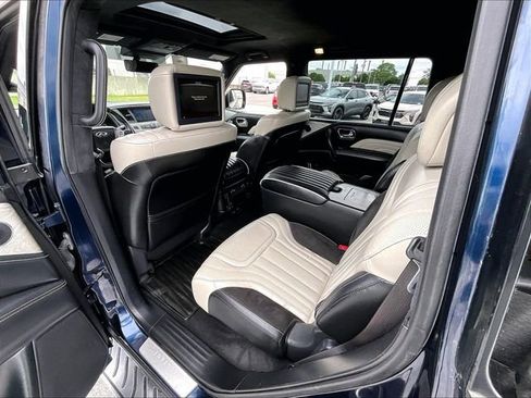 Used 2019 INFINITI QX80 Limited w/ All-Season Package AWD/4WD image 15