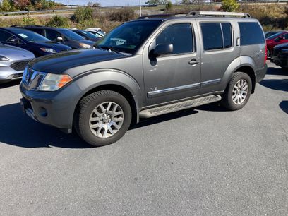 Used 2008 Nissan Pathfinder LE w/ Navigation Pkg