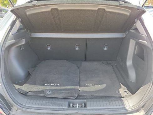 Certified 2023 Hyundai Kona SEL w/ Convenience Package FWD image 6