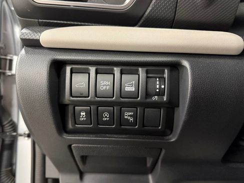 Certified 2023 Subaru Forester Limited image 25