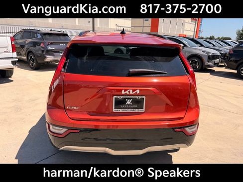 Used 2023 Kia Niro Wave FWD image 3