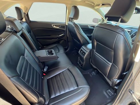 Used 2024 Ford Edge SEL w/ Convenience Package AWD/4WD image 18