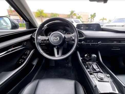 Used 2025 MAZDA MAZDA3 s FWD image 5