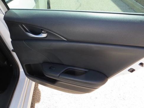 Used 2020 Honda Civic Sport image 21