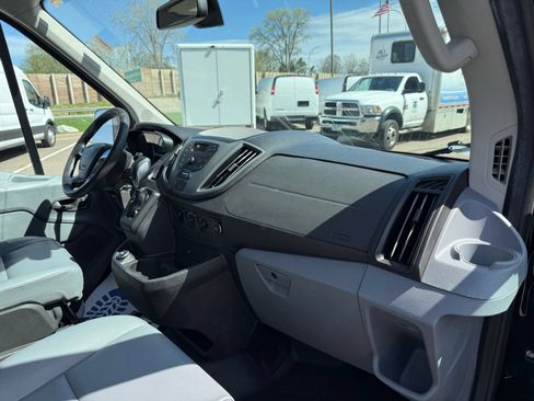 Used 2019 Ford Transit 250 148 High Roof Extended RWD image 6