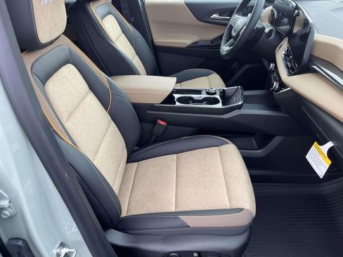 New 2026 Chevrolet Equinox ACTIV w/ Convenience Package III image 14