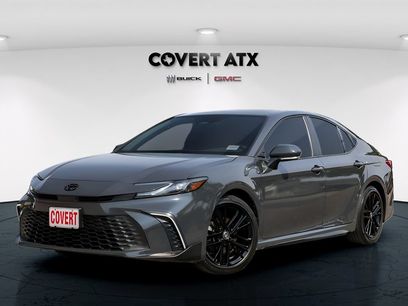 Used 2025 Toyota Camry SE w/ Convenience Package