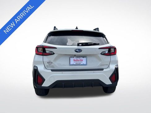 Used 2025 Subaru Crosstrek 2.5i Limited AWD/4WD image 4