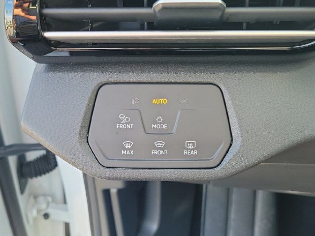 Certified 2023 Volkswagen ID.4 Pro S AWD/4WD image 30