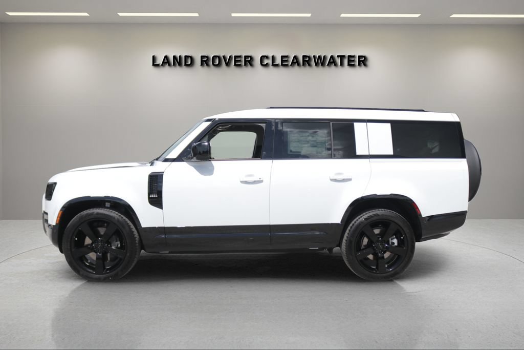 New 2026 Land Rover Defender 130 X-Dynamic SE AWD/4WD image 2