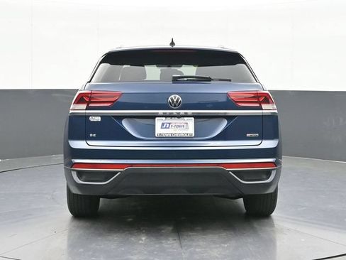 Used 2022 Volkswagen Atlas Cross Sport SE AWD/4WD image 11