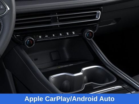 New 2025 Chevrolet Traverse LT w/ Midnight/Sport Edition image 24