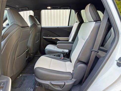 Used 2024 Lexus TX 500h AWD w/ Technology Package image 42