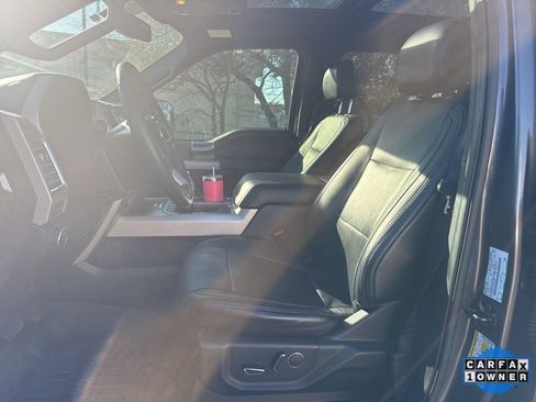 Used 2015 Ford F150 Lariat image 12