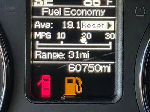 Used 2024 RAM 1500 Classic Warlock RWD image 28