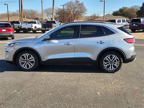 Used 2021 Ford Escape SEL w/ Technology Package image 2