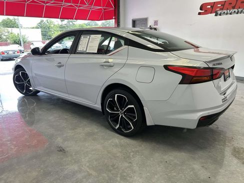 Used 2023 Nissan Altima 2.5 SR w/ SR Premium Package AWD/4WD image 6