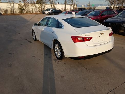 Used 2024 Chevrolet Malibu LT image 12