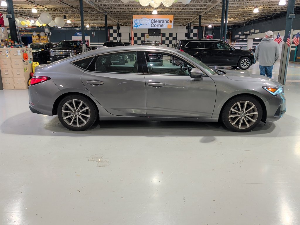 Used 2025 Acura Integra FWD image 9