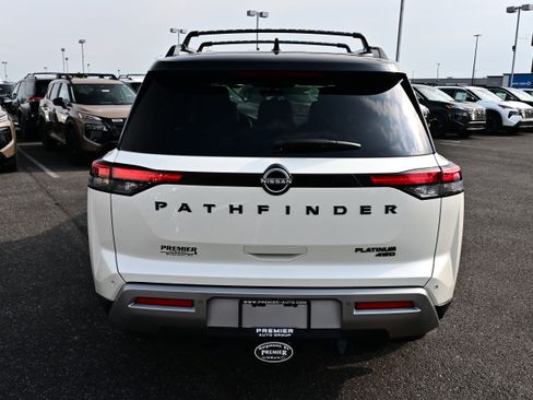 Certified 2024 Nissan Pathfinder Platinum AWD/4WD image 7