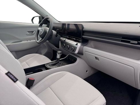 Used 2026 Hyundai Kona SE AWD/4WD image 13
