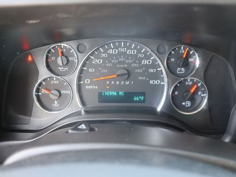 Used 2019 Chevrolet Express 3500 w/ Power Convenience Package image 23