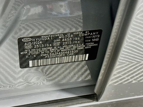Used 2025 Hyundai Sonata SEL FWD image 12