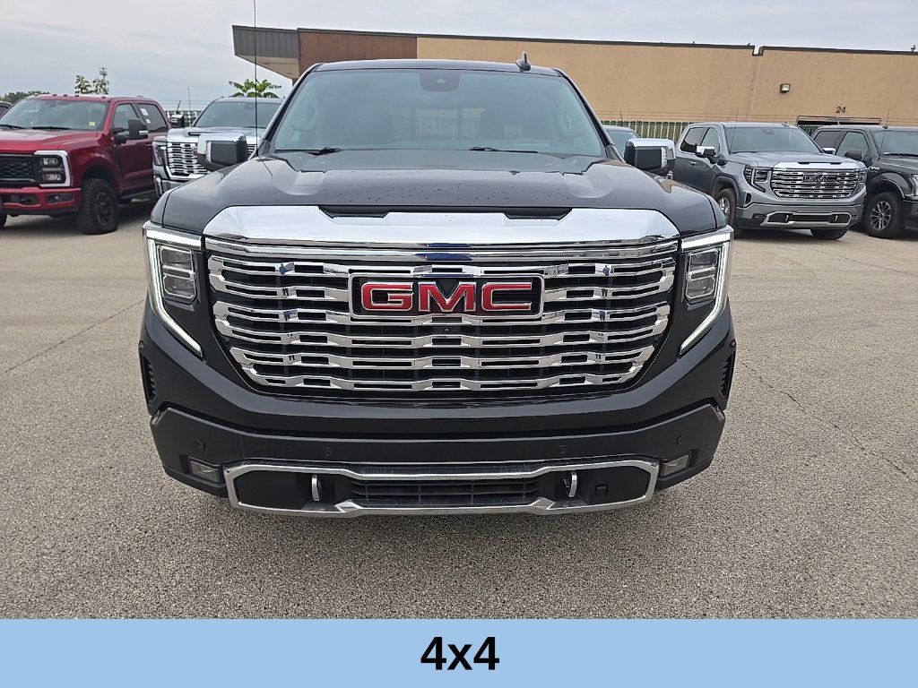 Used 2024 GMC Sierra 1500 Denali w/ Denali Reserve Package AWD/4WD image 2