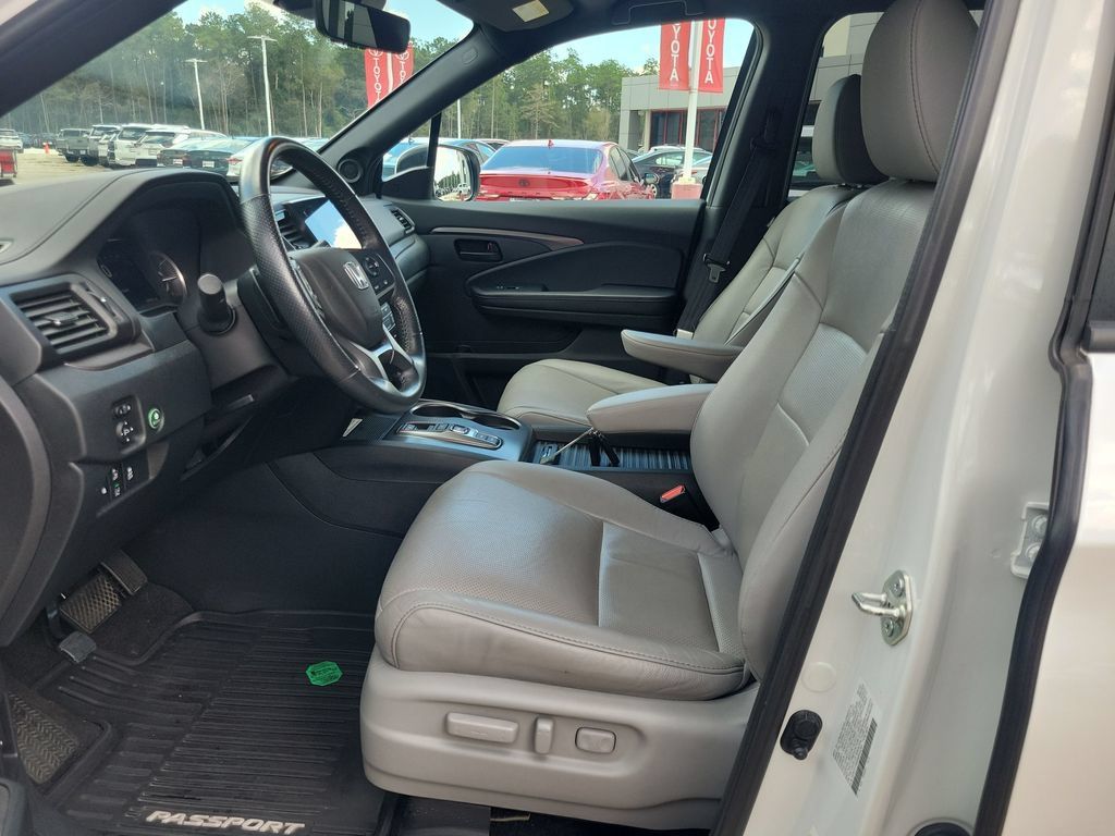 Used 2022 Honda Passport EX-L image 16