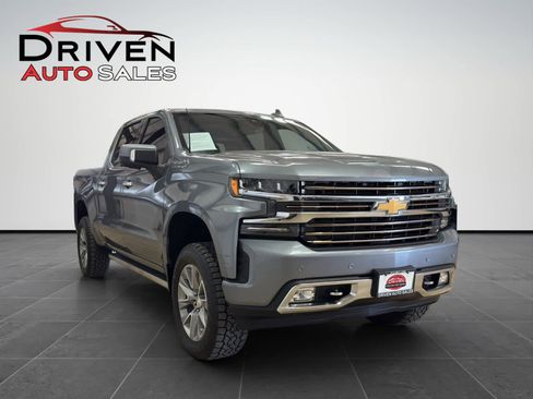 Used 2019 Chevrolet Silverado 1500 High Country w/ Technology Package image 8