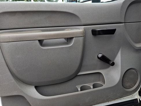 Used 2013 Chevrolet Silverado 3500 W/T image 15