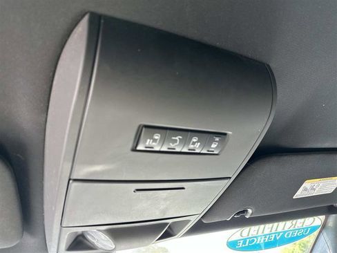 Used 2019 Dodge Grand Caravan SXT FWD image 20