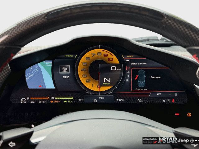 Used 2022 Ferrari SF90 Stradale AWD/4WD image 21