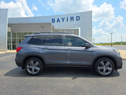 Used 2021 Honda Passport Touring image 1