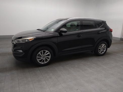 Used 2018 Hyundai Tucson SEL w/ Cargo Package FWD image 2