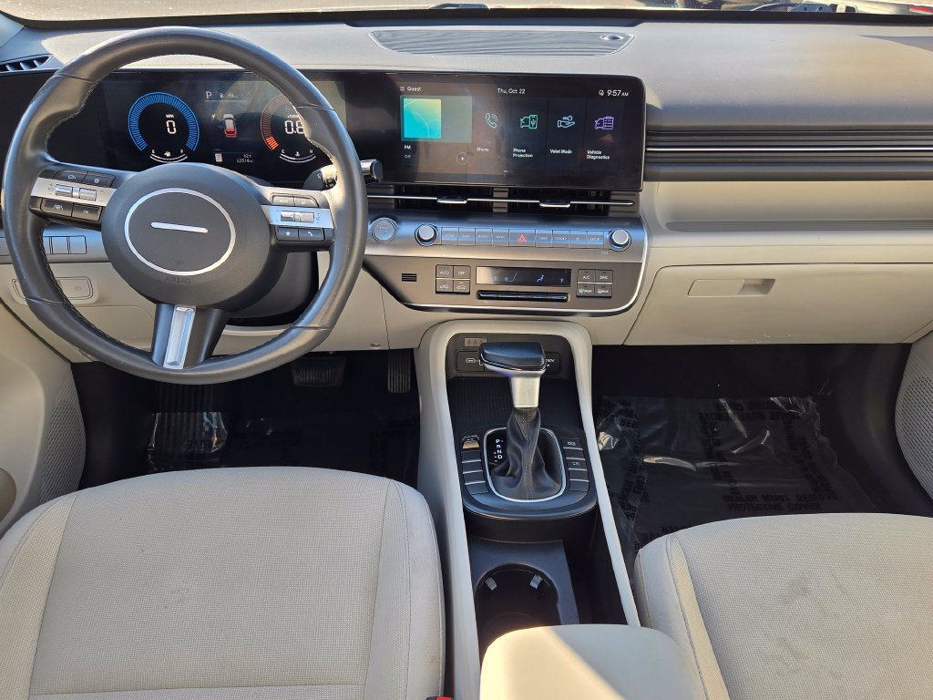 Used 2024 Hyundai Kona SEL FWD image 28