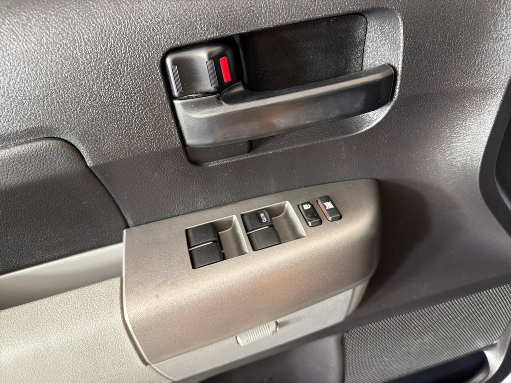 Used 2013 Toyota Tundra 2WD Double Cab image 14
