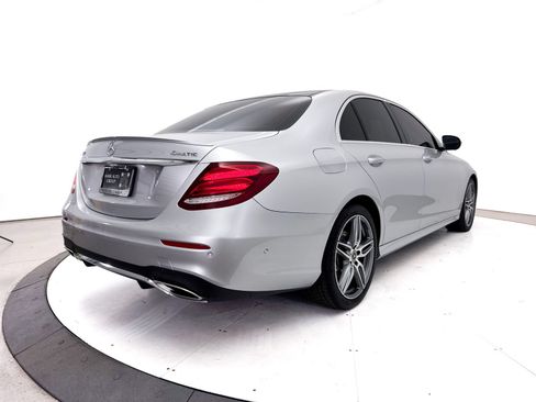 Used 2019 Mercedes-Benz E 300 4MATIC image 20