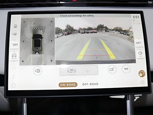 New 2026 Land Rover Range Rover SE image 24