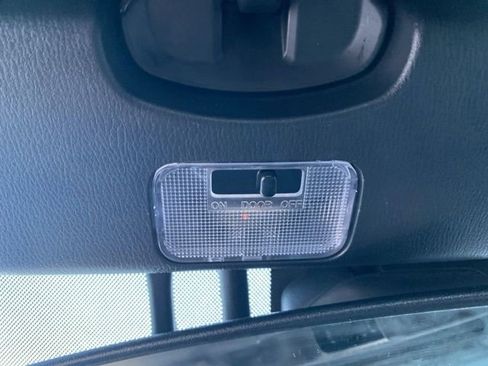 Used 2021 MAZDA MX-5 Miata RF Grand Touring image 33