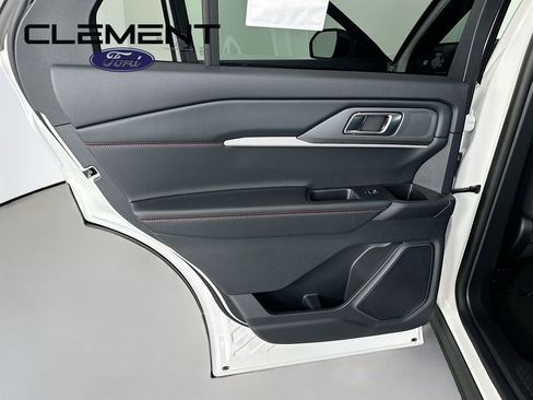 New 2026 Ford Explorer ST-Line AWD/4WD image 28