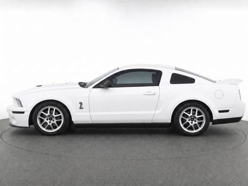 Used 2009 Ford Mustang Shelby GT500 RWD image 5