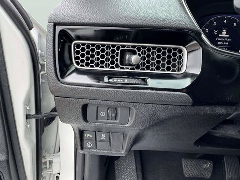 Used 2024 Honda Civic Touring image 14