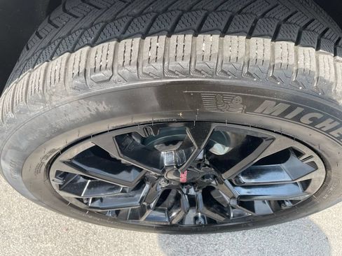 Used 2022 GMC Yukon Denali AWD/4WD image 44