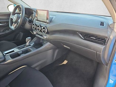 Used 2024 Nissan Sentra SV FWD image 20