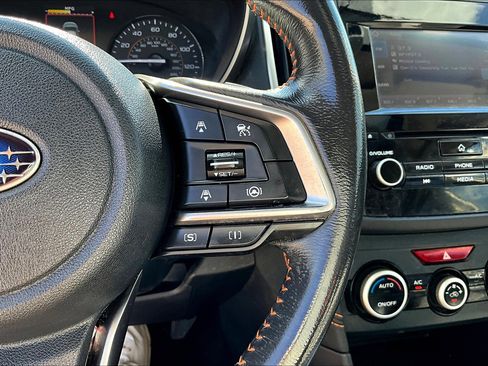 Used 2022 Subaru Crosstrek 2.0i Premium w/ Moonroof Package image 23